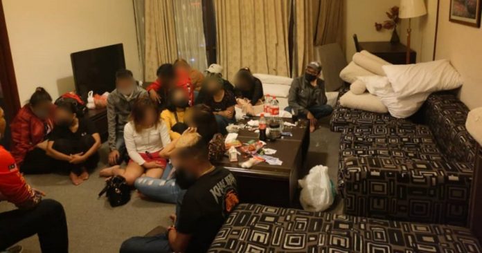 ac50814fb20d6286f31d7fbd49303a74