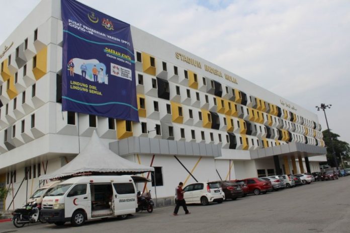 e995b16aaa28ac1e63e5800d43b1ad71