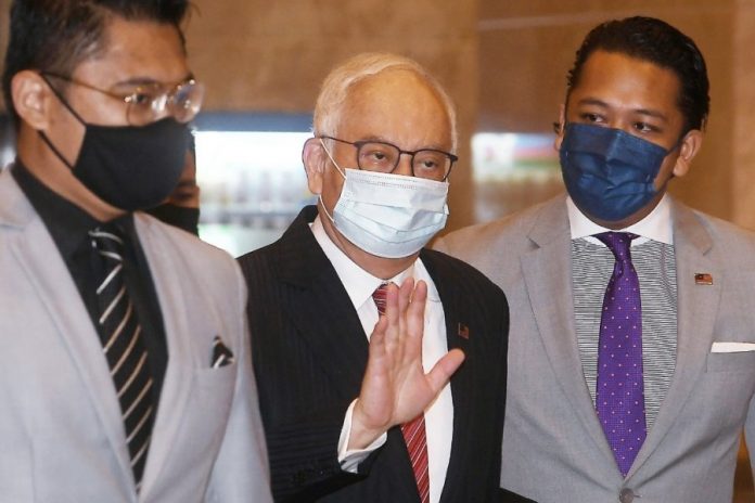 f4e7d4601621f69e4df969f98b9cac67