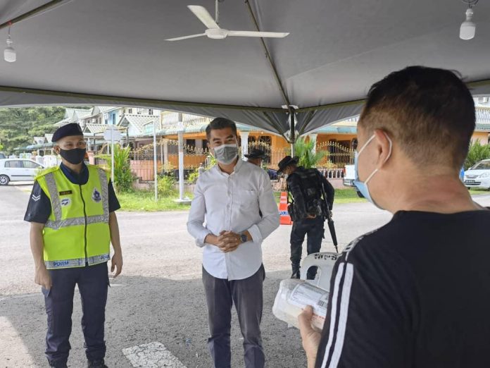 2550cfec-9f44-4f12-964f-17082463c1e5