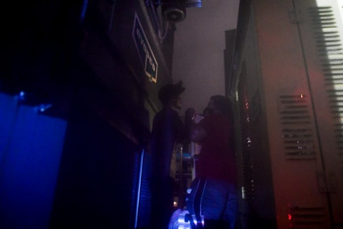 2e35391f5b9847f451aab2d6fe72db36