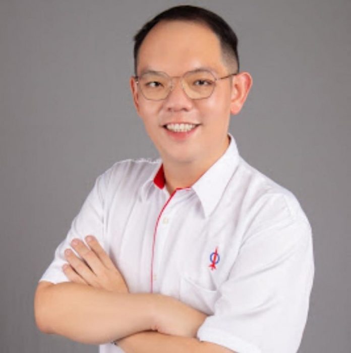 8cf4bbc2cc1ab87ee93ba9c5a9afd647