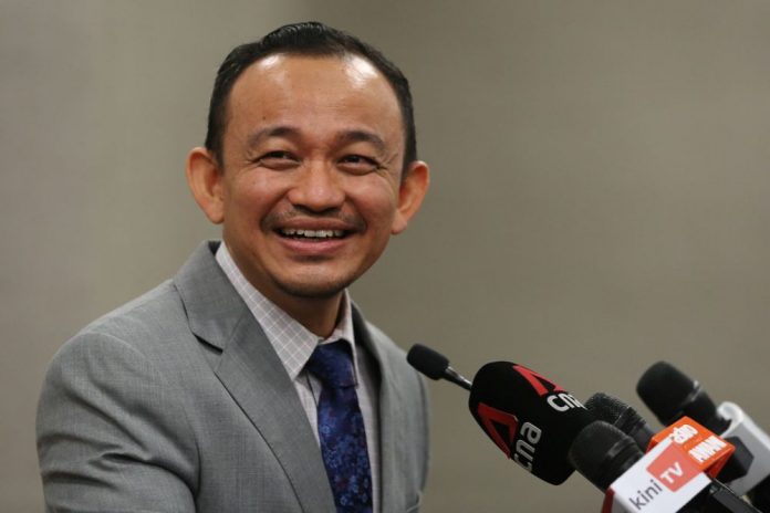 maszlee_malik_parliament_sesh_ymi_2307_(1)