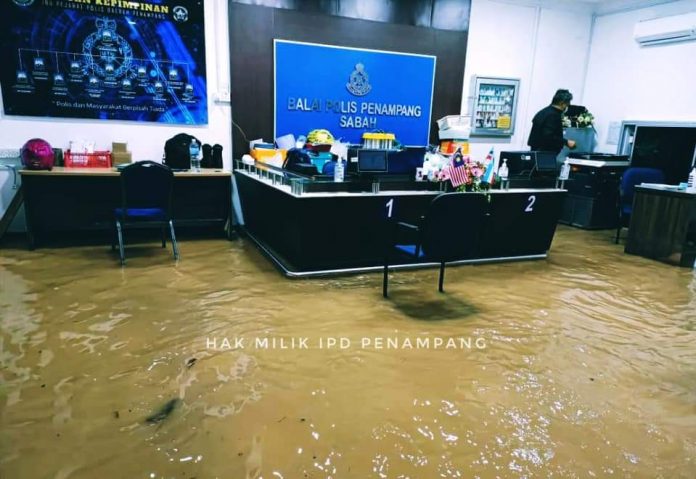 120ebbe7-8181-4121-933a-40badb83975c