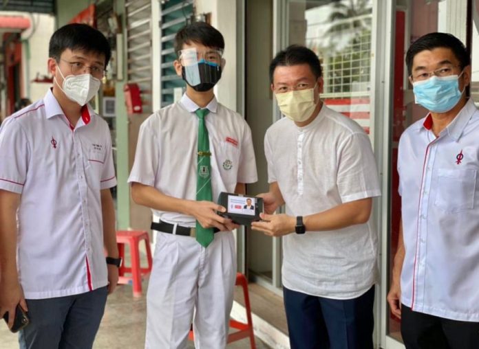 7971b60b5ee0eede64c8fd77247ac919