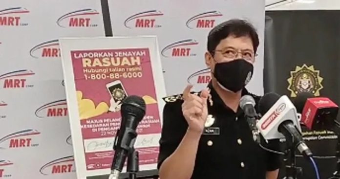 18bf247ecf8f75776d735a339a4b6e19