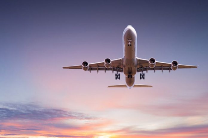 airplane-770x513