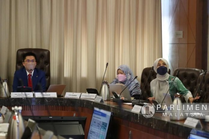 25dabd6467bdd077483b878e716bf421