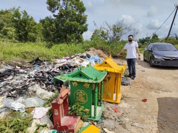 fe76a1007e5d66ed3830e49a4b44c387