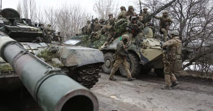 ukraine-troops-1238724008 Cropped