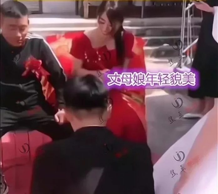 f847ca236c83cf15a83eae11e3edbee5