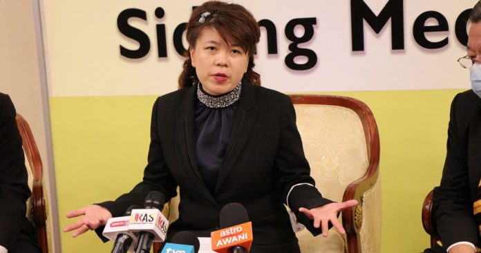 violet-debate-2-scaled