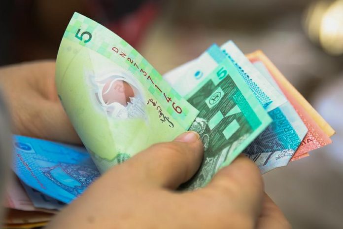 ringgit_1002