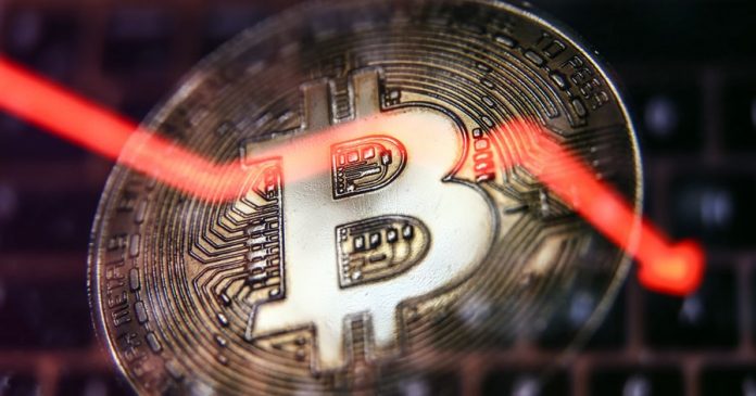 107074597-1655103399286-gettyimages-1241039329-porzycki-bitcoinp220601_npP5u