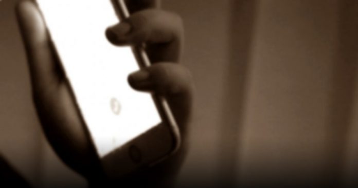 scam phone1b