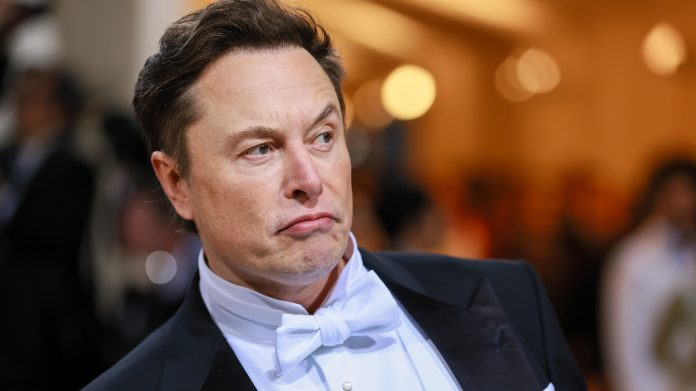 Cropped-1654275228G20220603 Elon