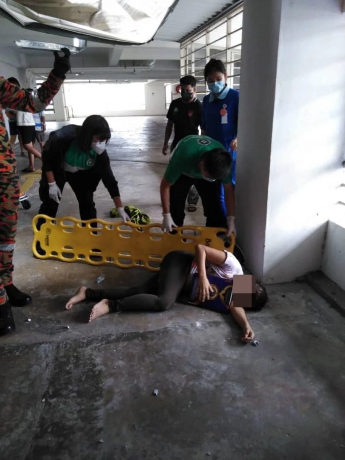 c35bf6eabe208f5d266d8c689fd7e43a