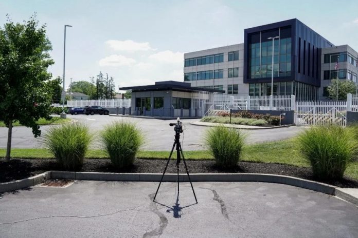 d07a390b614e8a4df5191a9b221fb0b9