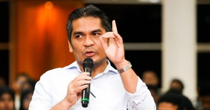 f2df7753c1335008d45c5c8746726ce3