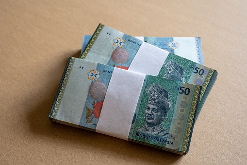 malaysian-currency-ringgit-bills