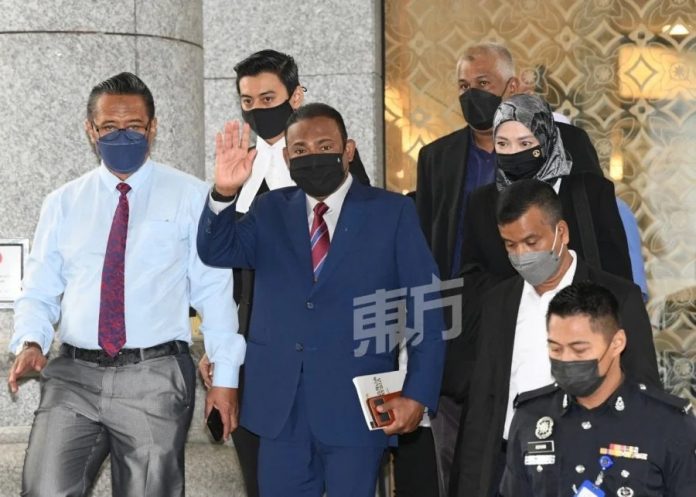 6b18d344f6169accef593525c3f746c4