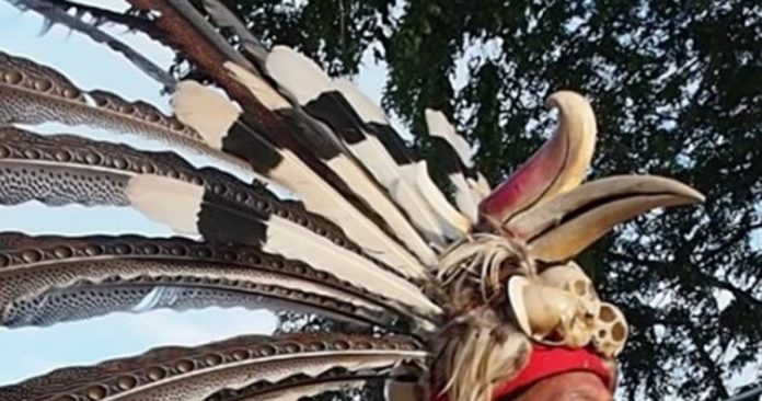 Indigenous-Orang-Ulu-Dayak-Sarawak-Travel-Guide