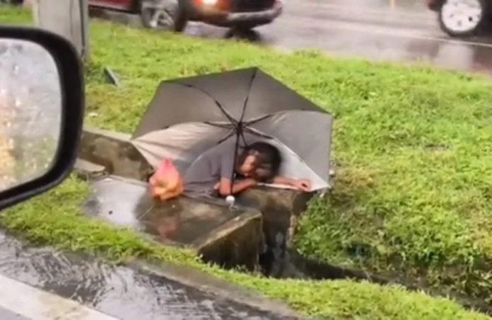 c944ae67cdddcd51092234d0e66332bf