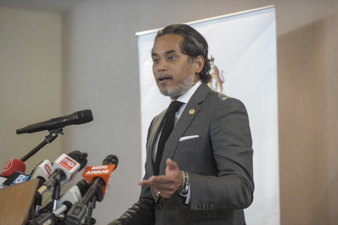 2312_vaccine_khairy_mosti_20201223SN_6