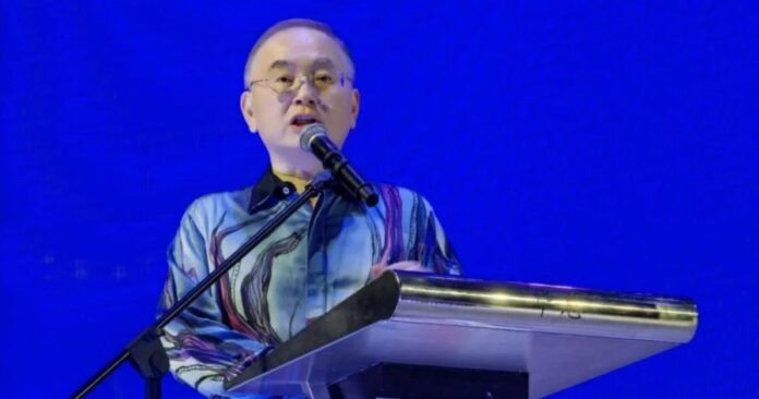 2bb8aef0c4f64c1548e4deaa426a3844