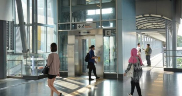 4469cb14969d6a9b9a34d21090e066c0