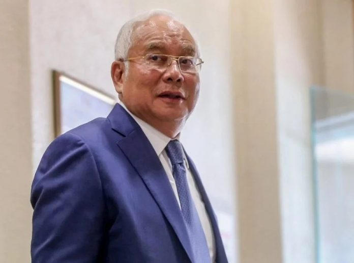 93f5a405bb607ba9a033eff5e7923a78