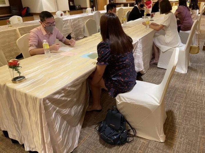 964669f28ca5fb3a958ec2b9a07f54ff