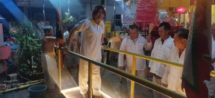 b95d308b9b07cba53cc826193bfeb8ad