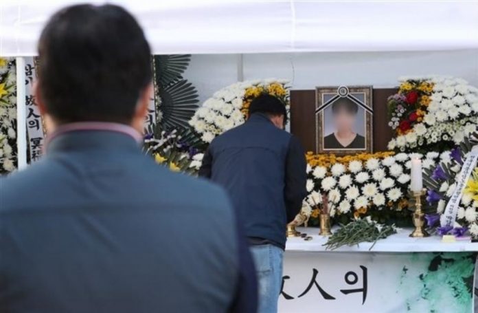 ddb4c5f3351281bea8d8242fcafb8fb9