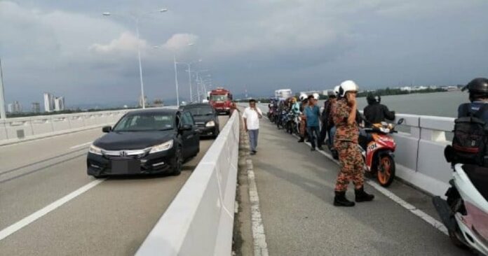 631c28f035bf191a6191fa75d207e87d