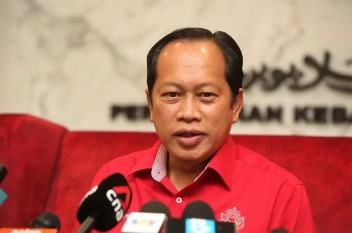 7ac01f93cfdc43af09300ad7bfdd72c2