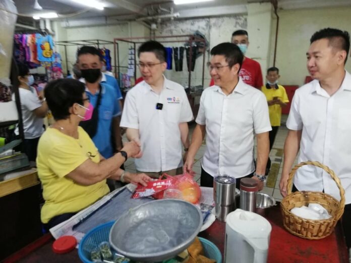 851f28698832cfb4bff87401f0560aea