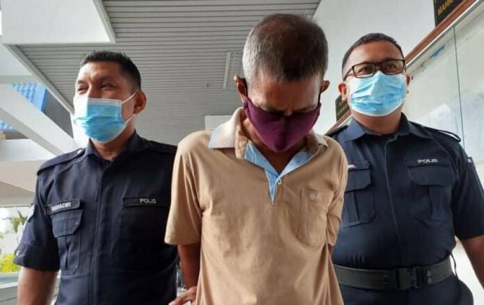 8edf1d2c3703a3310f443ee1ffeccedb