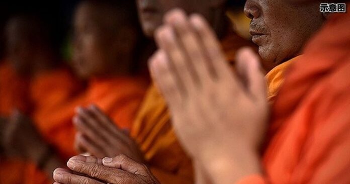 153424300572458900_a700xH