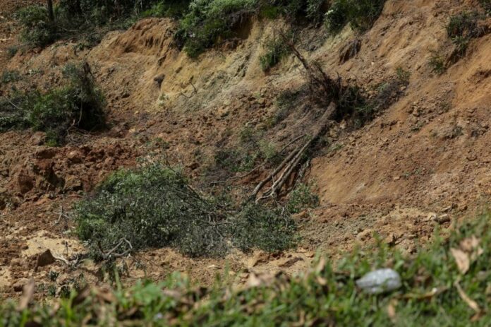 a58ae89f9f6be03e283d391ccda3131b