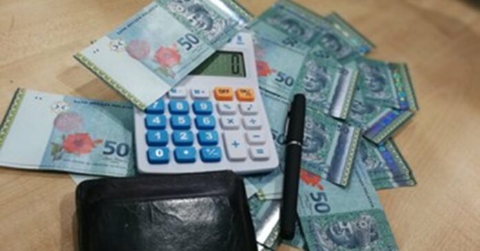 wallet-calculator-pen-ringgit-malaysia-260nw-783029818