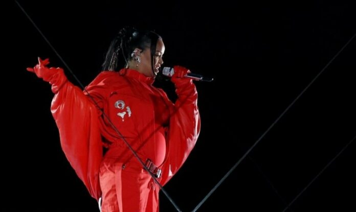 139daf53622849f761b7dd0ba17ca695