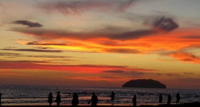 becf4c766656046e696aad3a41235b77