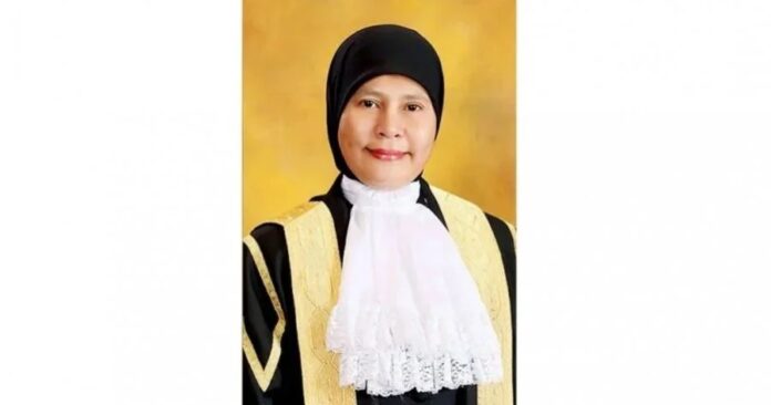 07c23acdde458753b0770c3833a678f2