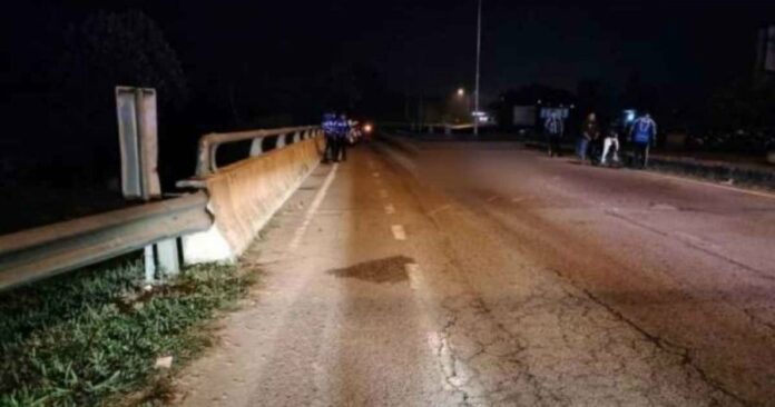 40fda47f30e88388cc59ae62d4a89e31