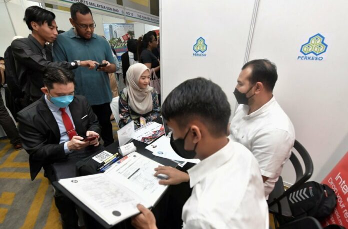 0a4988334c5c497240b55b5d7c4e59f2