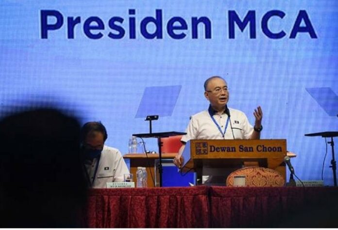 15275a53929e4d08aa9a28ab5c36a836