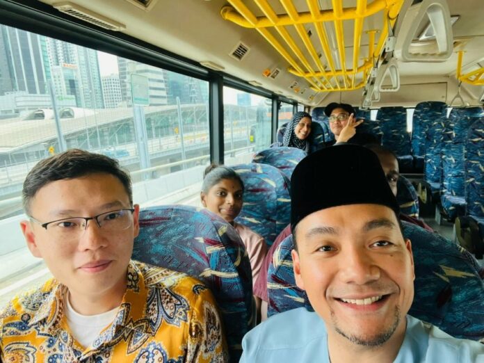 adb6b552d5c6d68f5ff010104a19ce88