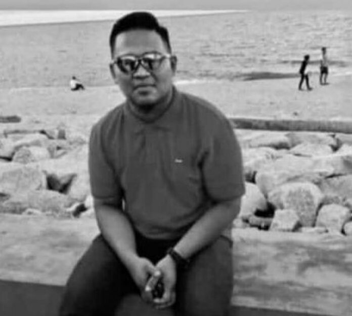 f2204553193985c7274387147725fbfe