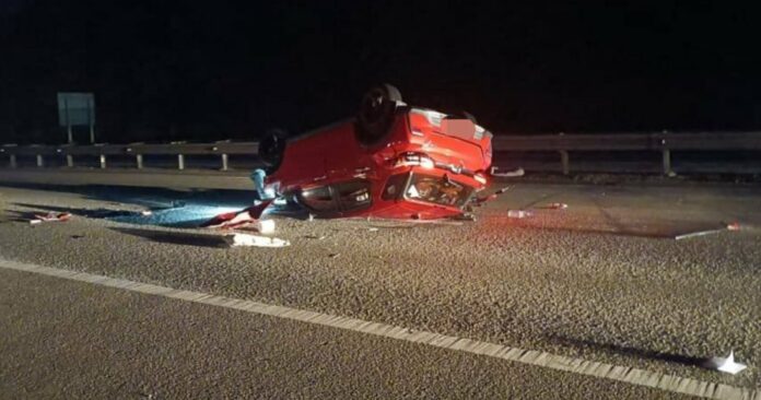 4d68aed24d856e28e73e47580adab6df